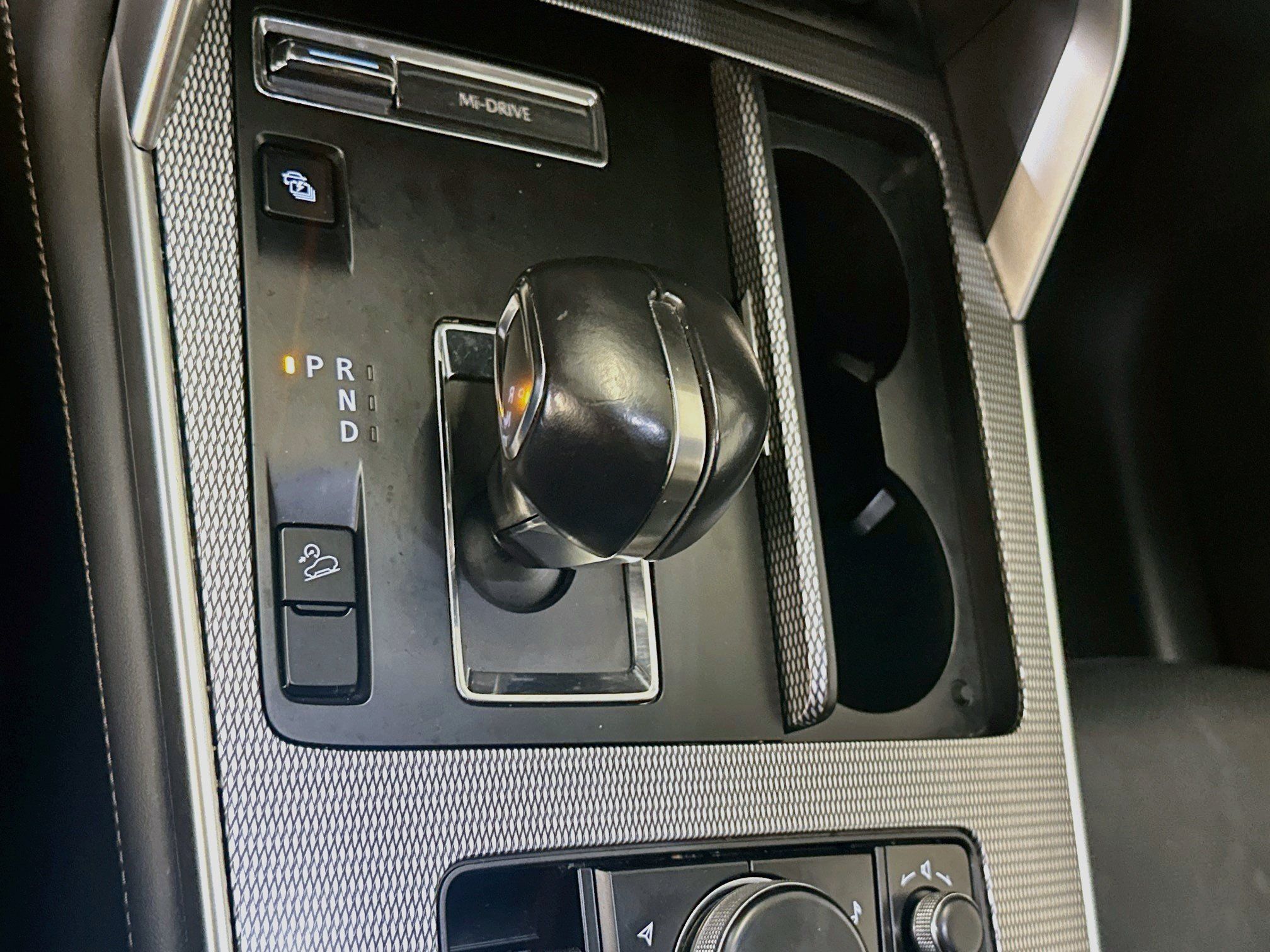 Used 2024 MAZDA CX-90 Plug-In Hybrid w/ Preferred AWD/4WD image 25
