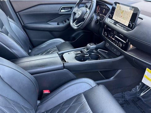 Used 2023 Nissan Rogue Platinum w/ Platinum Premium Package FWD image 21