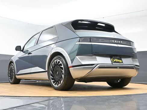 Used 2022 Hyundai Ioniq 5 Limited image 53