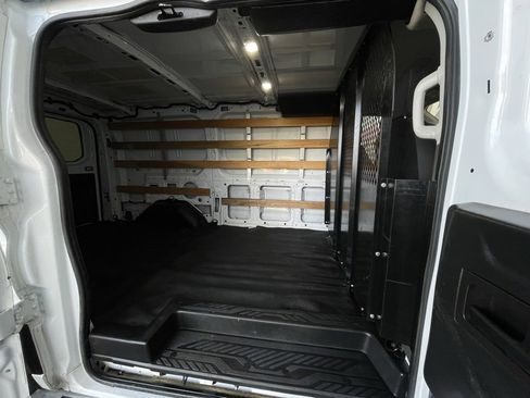 Used 2022 Ford Transit 250 Low Roof w/ Exterior Upgrade Package image 12