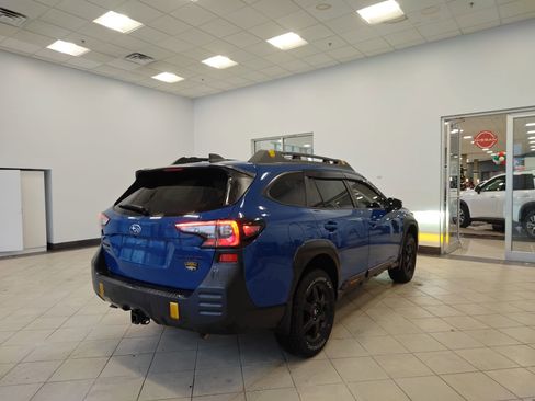 Used 2025 Subaru Outback Wilderness image 3