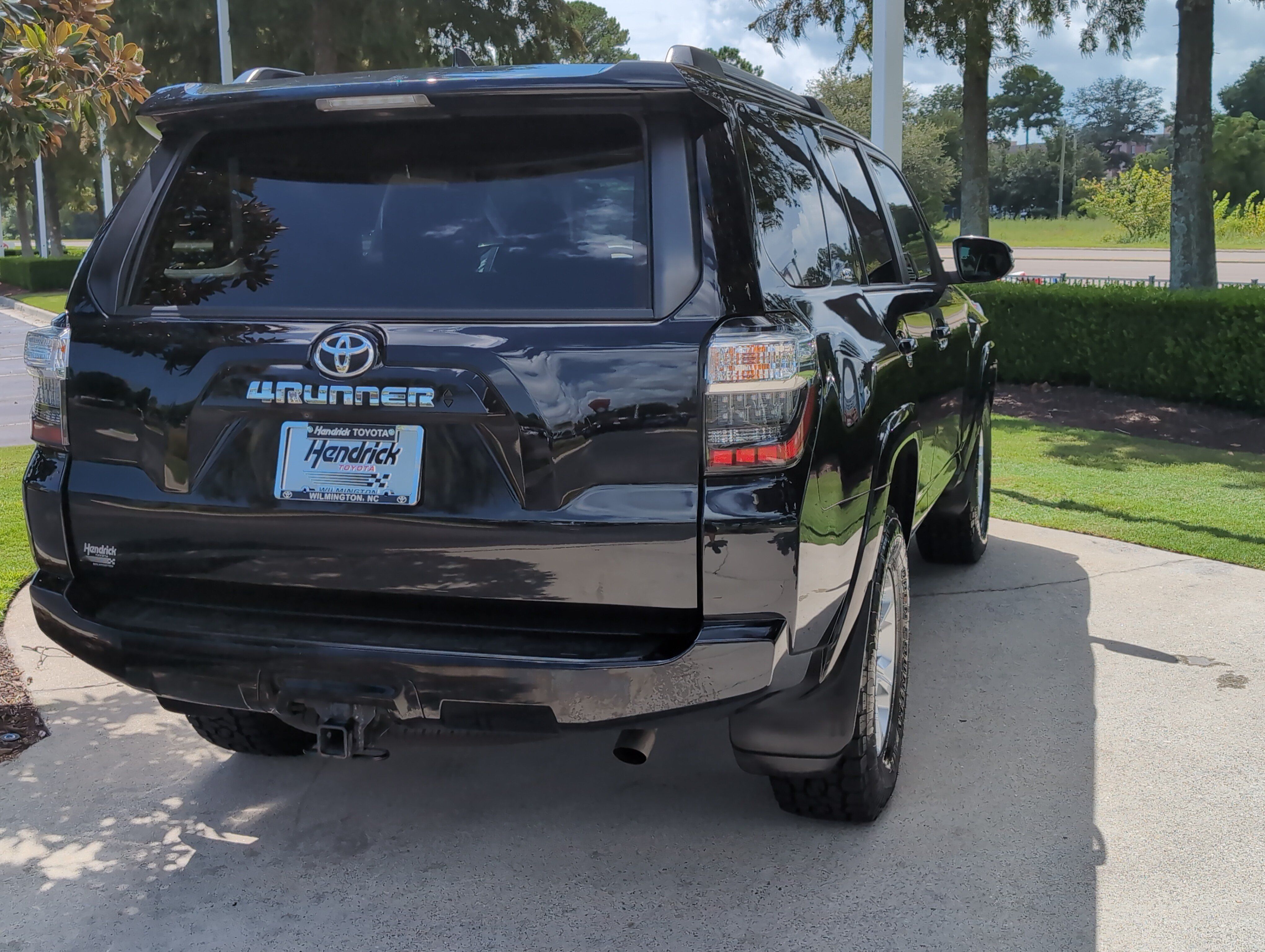 Certified 2023 Toyota 4Runner SR5 Premium w/ Moonroof Package RWD image 10