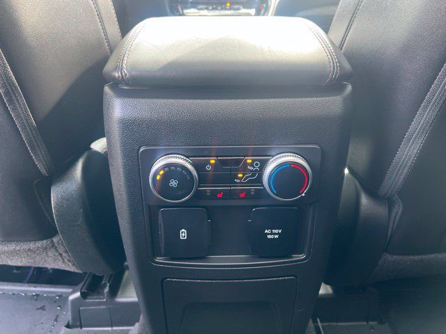 Used 2023 Ford Explorer Platinum w/ Technology Package AWD/4WD image 21