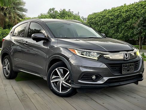 Used 2021 Honda HR-V EX image 10
