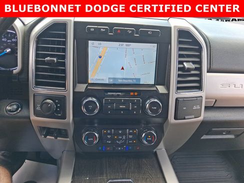 Used 2021 Ford F250 Lariat w/ Lariat Ultimate Package AWD/4WD image 15