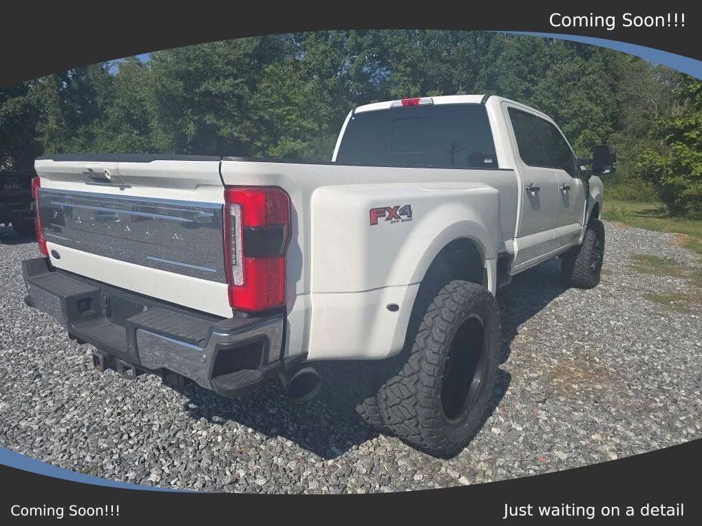 Used 2024 Ford F350 Platinum AWD/4WD image 6