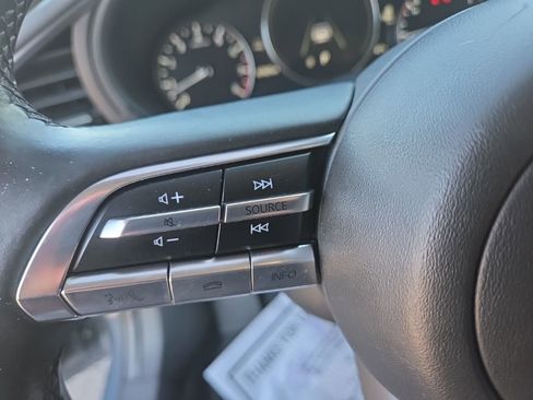 Used 2023 MAZDA MAZDA3 s image 25