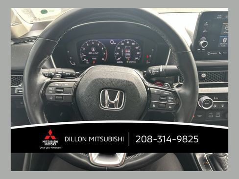 Used 2022 Honda Civic Touring image 1