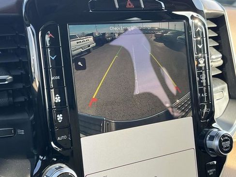 Used 2022 RAM 2500 Laramie image 31