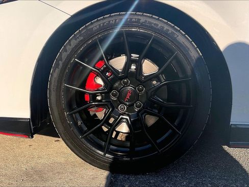 Used 2021 Toyota Camry TRD w/ TRD Package w/JBL Audio image 11