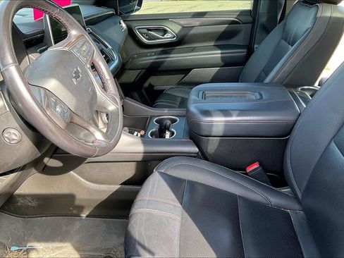 Used 2022 Chevrolet Tahoe RST w/ Sport Performance Package AWD/4WD image 17