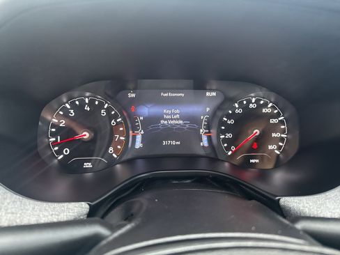 Used 2022 Jeep Compass Latitude w/ Sun and Sound Group image 20