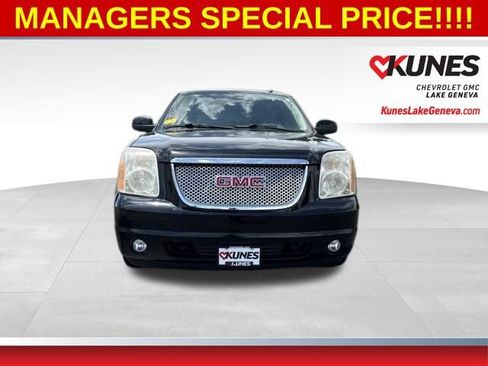 Used 2009 GMC Yukon XL SLT w/ Preferred Package AWD/4WD image 11