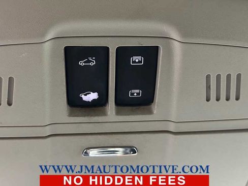 Used 2019 Buick Envision Essence image 39