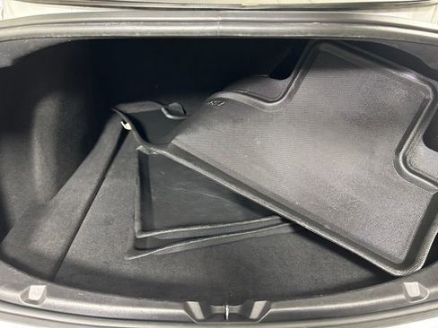 Used 2019 Tesla Model 3 Long Range image 26