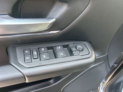 New 2026 RAM 1500 4x4 Crew Cab image 16