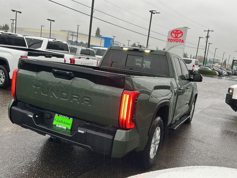 Used 2023 Toyota Tundra SR5 w/ SR5 Premium Package image 6