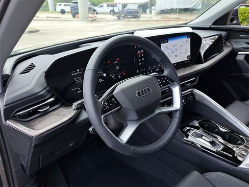 New 2025 Audi Q5 Premium Plus image 7