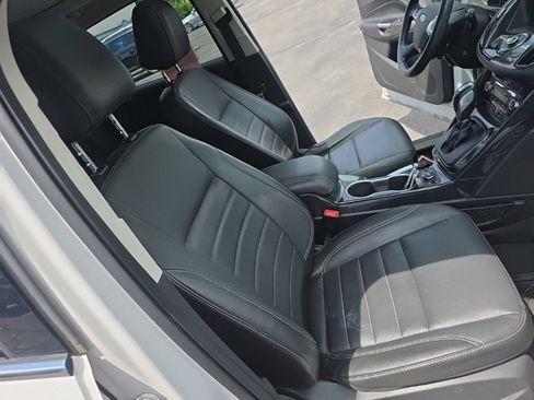Used 2014 Ford Escape Titanium AWD/4WD image 27