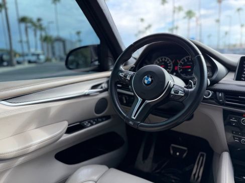 Used 2018 BMW X5 M AWD/4WD image 14