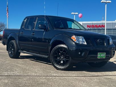 Used 2021 Nissan Frontier SV w/ Midnight Edition Floor Mats