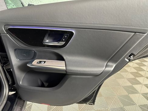 Certified 2025 Mercedes-Benz GLC 300 4MATIC image 16