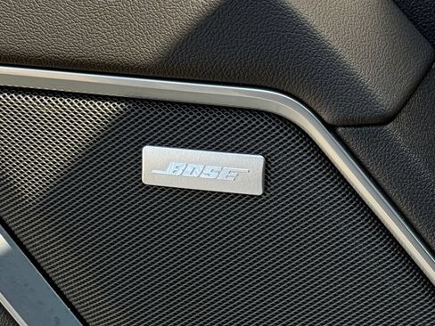 Used 2022 GMC Sierra 1500 SLT w/ SLT Premium Plus Package AWD/4WD image 37