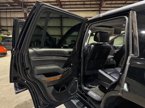 Used 2016 Chevrolet Tahoe LTZ image 14