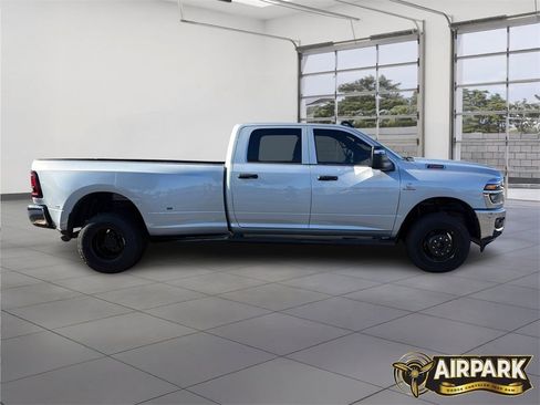 New 2026 RAM 3500 Tradesman image 3