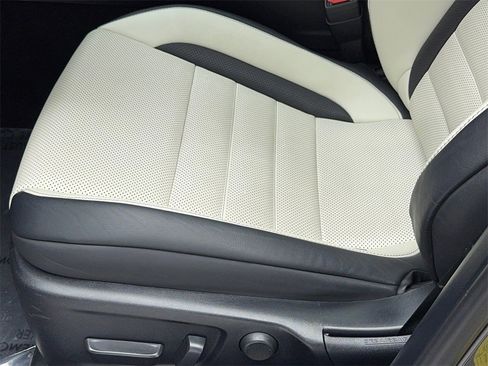 Used 2022 Lexus IS 350 F Sport image 34