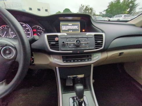 Used 2014 Honda Accord LX image 2