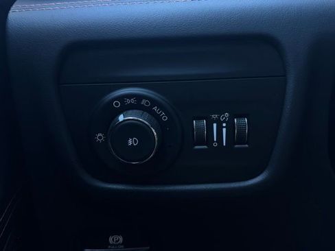 Certified 2023 Jeep Grand Cherokee Summit image 37