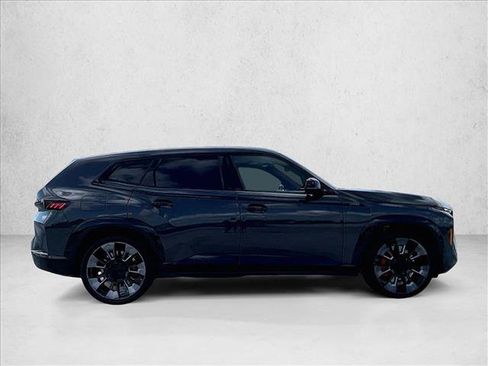 Used 2023 BMW XM AWD/4WD image 5