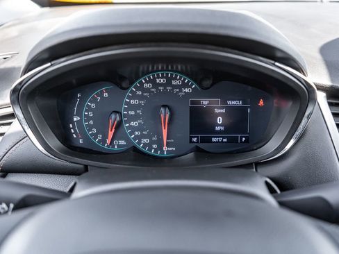 Used 2019 Chevrolet Trax LT w/ LT Convenience Package FWD image 22