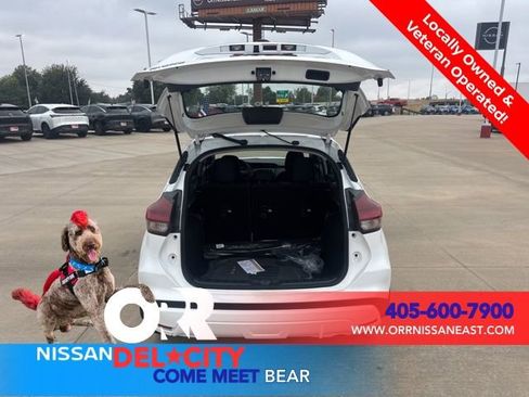 New 2025 Nissan Kicks Play S FWD image 11
