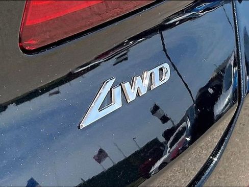Certified 2025 Genesis GV80 2.5T Standard AWD/4WD image 14