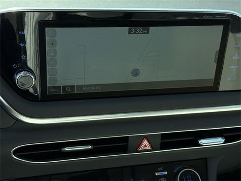 Used 2023 Hyundai Sonata SEL image 12