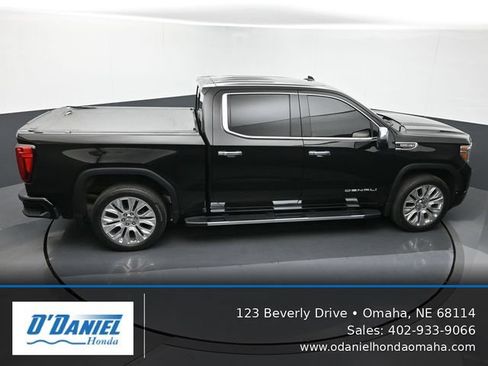 Used 2020 GMC Sierra 1500 Denali w/ Denali Premium Package AWD/4WD image 19