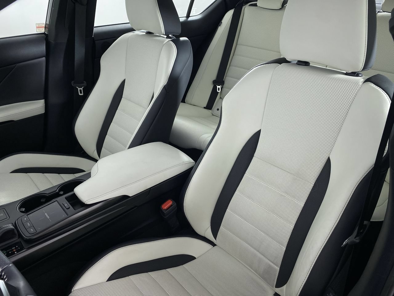 Used 2023 Lexus IS 350 F Sport AWD/4WD image 12