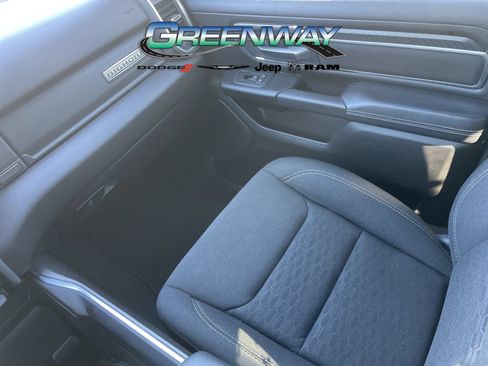 Used 2025 RAM 1500 Big Horn RWD image 16