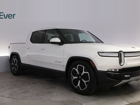 Used 2023 Rivian R1T Adventure AWD/4WD image 13