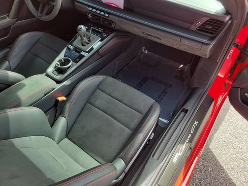 Certified 2023 Porsche 911 Carrera GTS RWD image 18