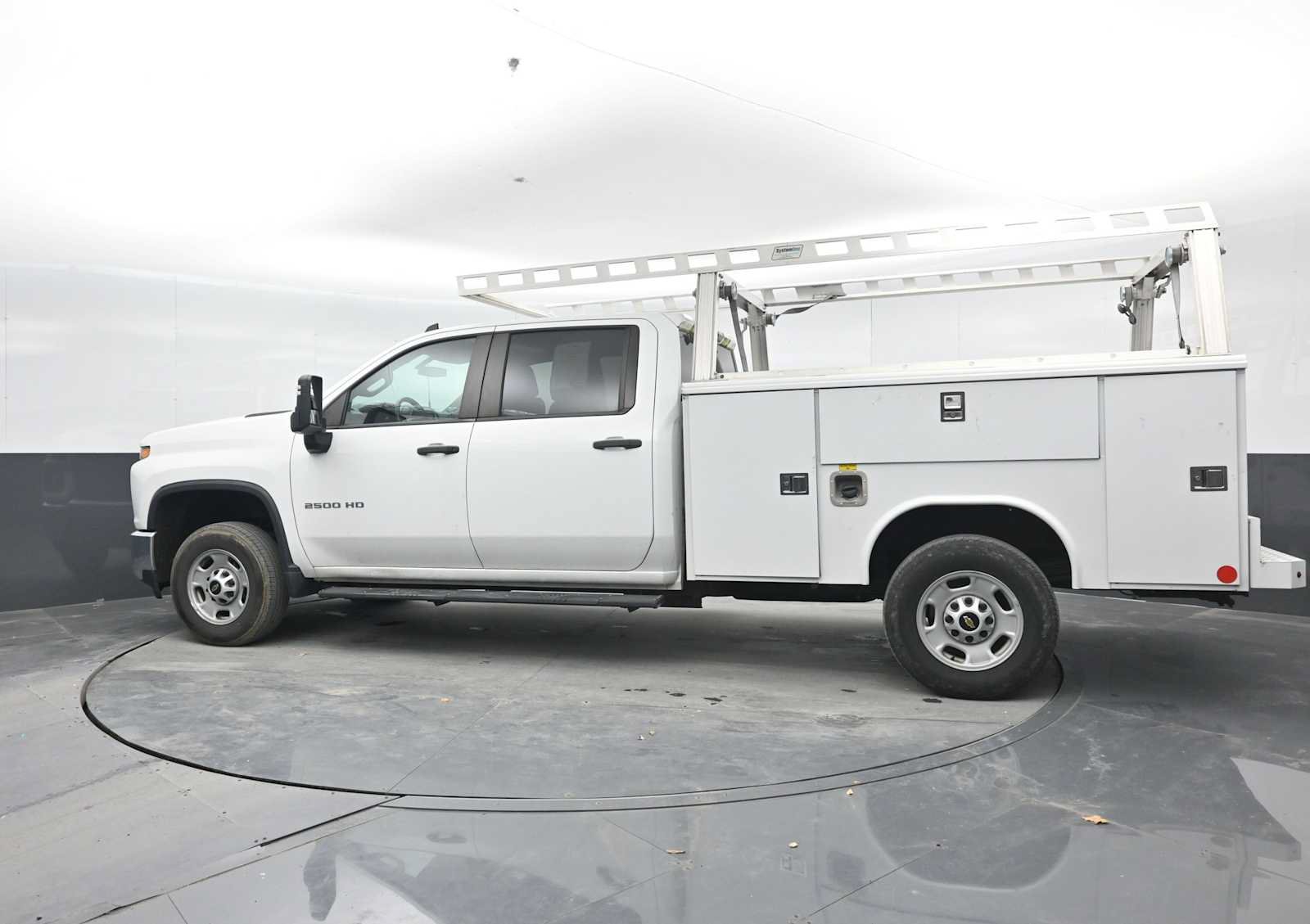 Used 2023 Chevrolet Silverado 2500 W/T w/ WT Convenience Package RWD image 3