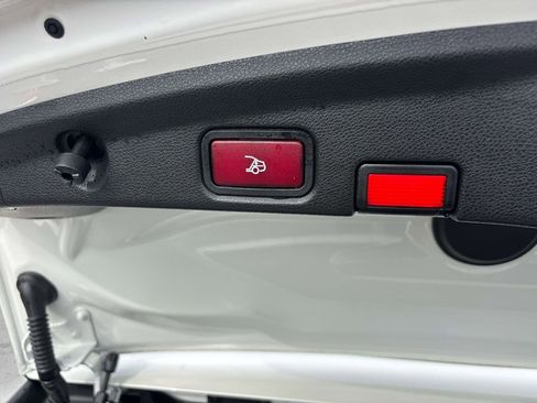 Used 2019 Mercedes-Benz E 53 AMG 4MATIC Cabriolet image 11