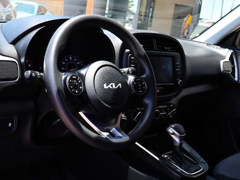 Used 2022 Kia Soul LX w/ Technology Package FWD image 38