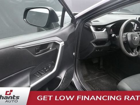 Used 2023 Toyota RAV4 LE AWD/4WD image 23