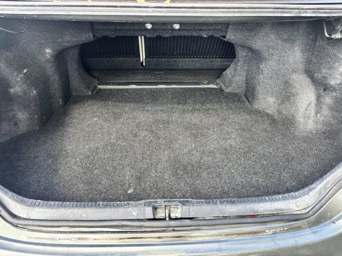 Used 2012 Toyota Camry L FWD image 2