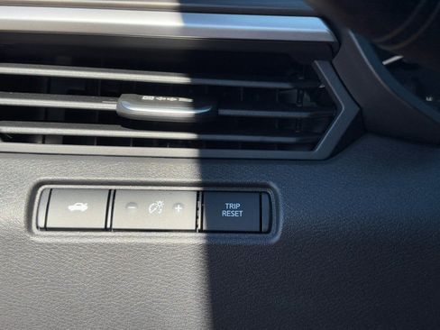 New 2025 Nissan Altima 2.5 SV image 28