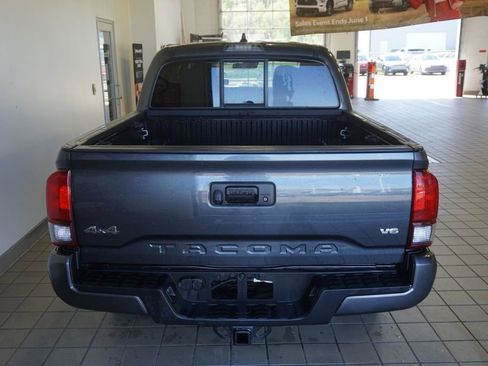 Used 2023 Toyota Tacoma SR AWD/4WD image 13