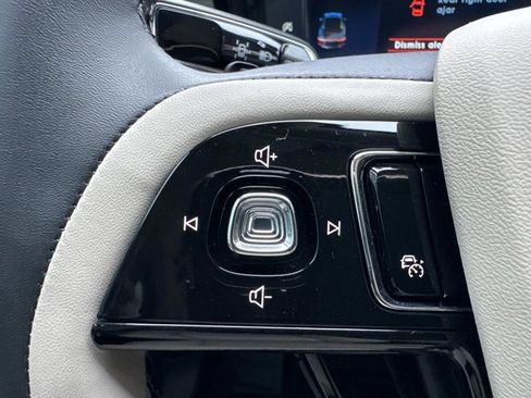 New 2026 Lincoln Corsair Premiere image 28